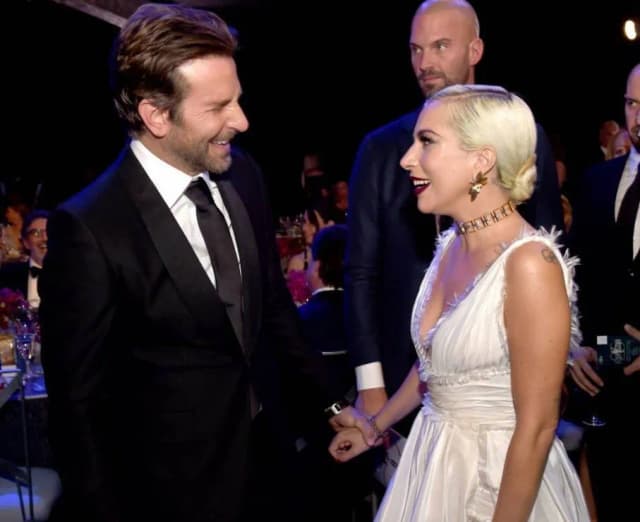 Z kim Lady Gaga jest w ciąży? Szokujące plotki o jej partnerze Z kim Lady Gaga jest w ciąży? Szokujące plotki o jej partnerze