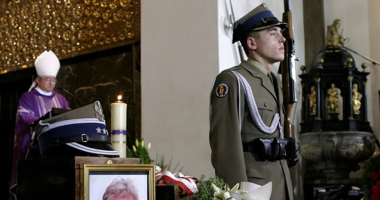 Smutna prawda o tym co się stało z żoną Kuklińskiego - nowe fakty wyszły na jaw Smutna prawda o tym co się stało z żoną Kuklińskiego - nowe fakty wyszły na jaw