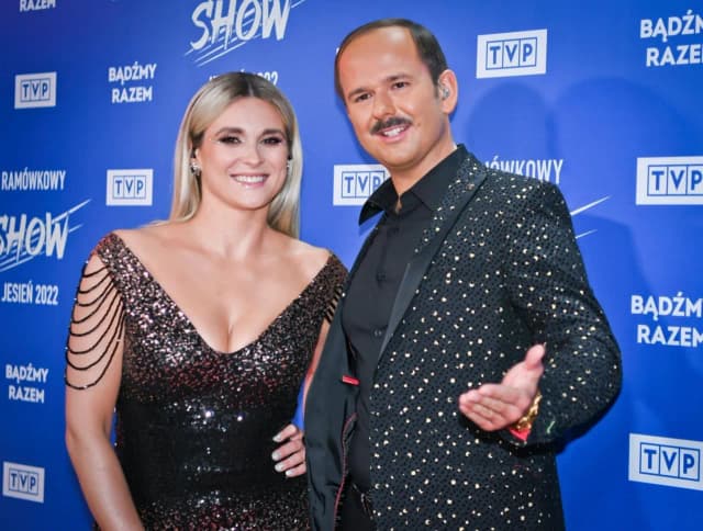 Jak ma na imię żona Sławomira? Poznaj prawdę o Kajrze - wszystkie fakty Jak ma na imię żona Sławomira? Poznaj prawdę o Kajrze - wszystkie fakty