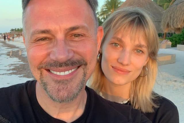 Z kim jest teraz Krzysztof Ibisz? Zaskakujące szczegóły jego życia prywatnego Z kim jest teraz Krzysztof Ibisz? Zaskakujące szczegóły jego życia prywatnego