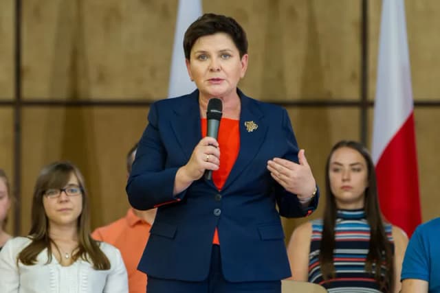 Skąd pochodzi Beata Szydło? Zaskakujące fakty o jej życiu Skąd pochodzi Beata Szydło? Zaskakujące fakty o jej życiu