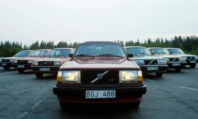 Volvo skąd pochodzi? Odkryj fascynującą historię tej marki Volvo skąd pochodzi? Odkryj fascynującą historię tej marki