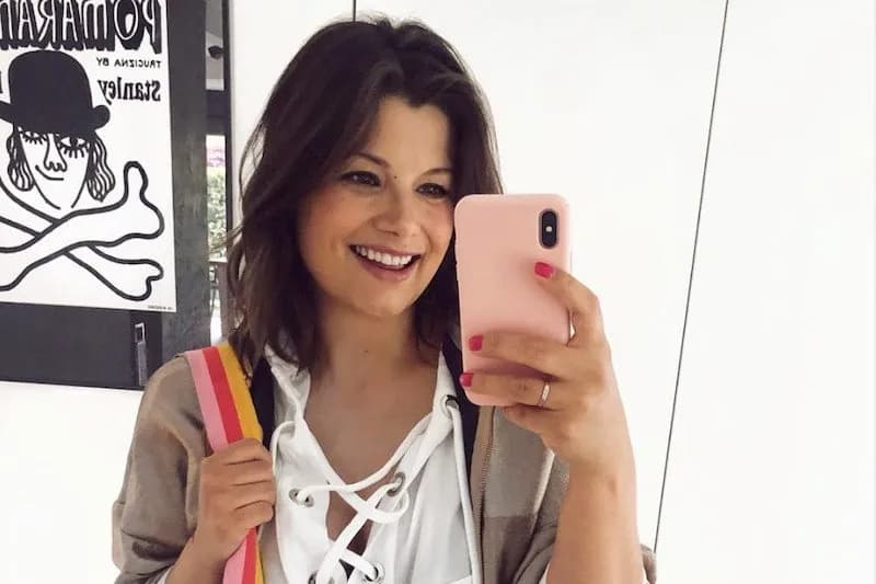 Czy ZAZ ma dzieci? Sprawdź, co wiadomo o rodzinie i życiu prywatnym ZAZ Czy ZAZ ma dzieci? Sprawdź, co wiadomo o rodzinie i życiu prywatnym ZAZ