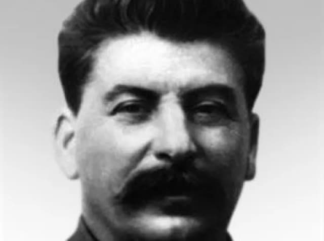 Kiedy urodził się Józef Stalin? Zaskakujące fakty o jego życiu Kiedy urodził się Józef Stalin? Zaskakujące fakty o jego życiu