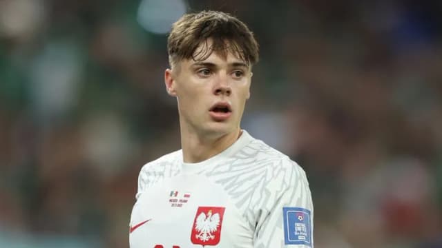 Czy Nicola Zalewski ma żonę? Odkryj prawdę o jego życiu osobistym Czy Nicola Zalewski ma żonę? Odkryj prawdę o jego życiu osobistym