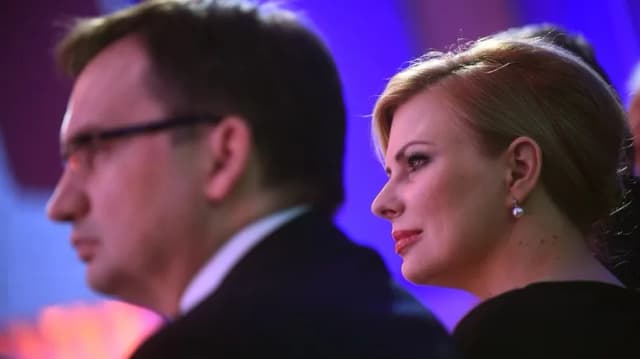 Kim była żona Ziobry? Zaskakujące fakty o Patrycji Koteckiej-Ziobro Kim była żona Ziobry? Zaskakujące fakty o Patrycji Koteckiej-Ziobro
