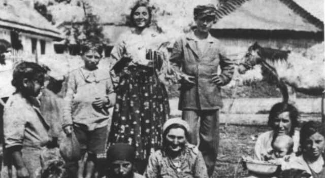 Skąd pochodzą Romowie? Odkryj ich fascynującą historię i korzenie Skąd pochodzą Romowie? Odkryj ich fascynującą historię i korzenie