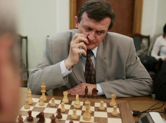 Tadeusz Cymański ile ma dzieci? Zaskakujące fakty o jego rodzinie Tadeusz Cymański ile ma dzieci? Zaskakujące fakty o jego rodzinie