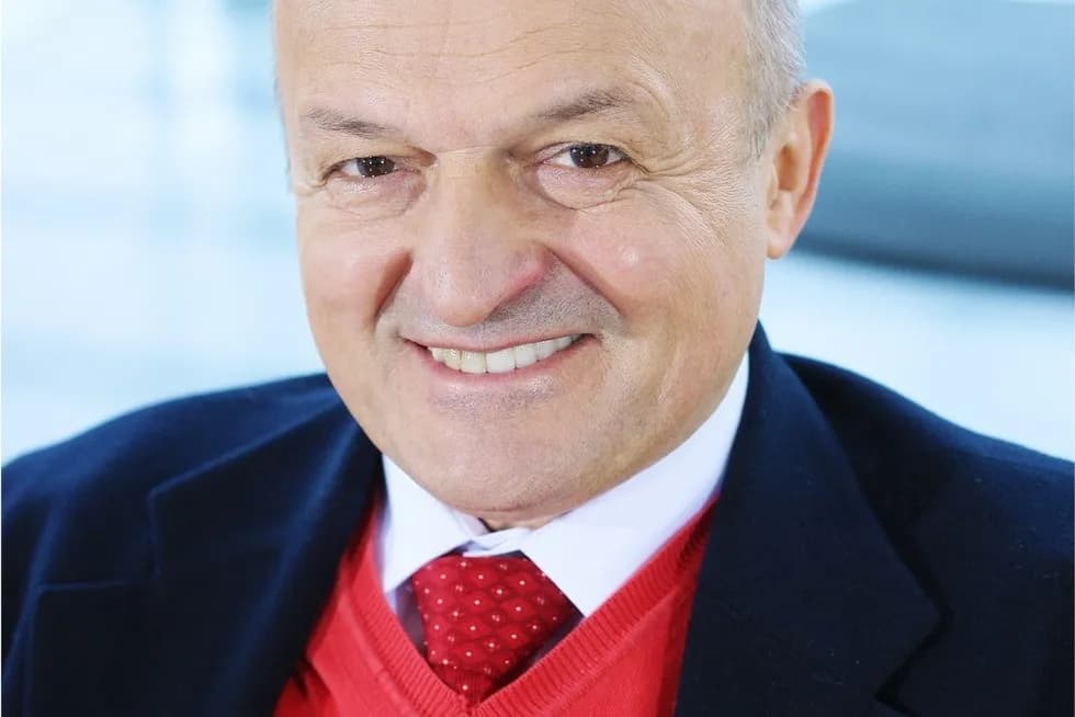 Zbigniew Nowak zielarz - ile ma lat i co warto o nim wiedzieć? Zbigniew Nowak zielarz - ile ma lat i co warto o nim wiedzieć?