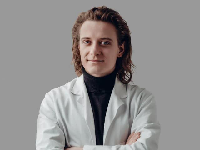 Adam Mirek na TikToku: kim jest i jak zachwyca swoją społeczność? Adam Mirek na TikToku: kim jest i jak zachwyca swoją społeczność?