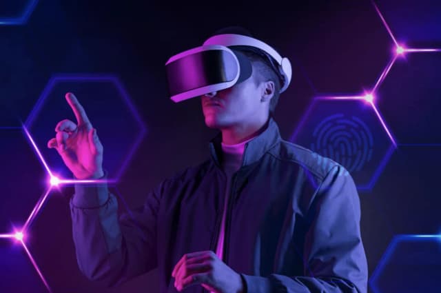 VR: przyszłość rozrywki cyfrowej czy tylko kolejna moda? VR: przyszłość rozrywki cyfrowej czy tylko kolejna moda?