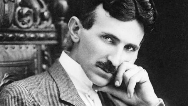Tesla skąd pochodzi? Odkryj fascynującą historię firmy Tesla skąd pochodzi? Odkryj fascynującą historię firmy